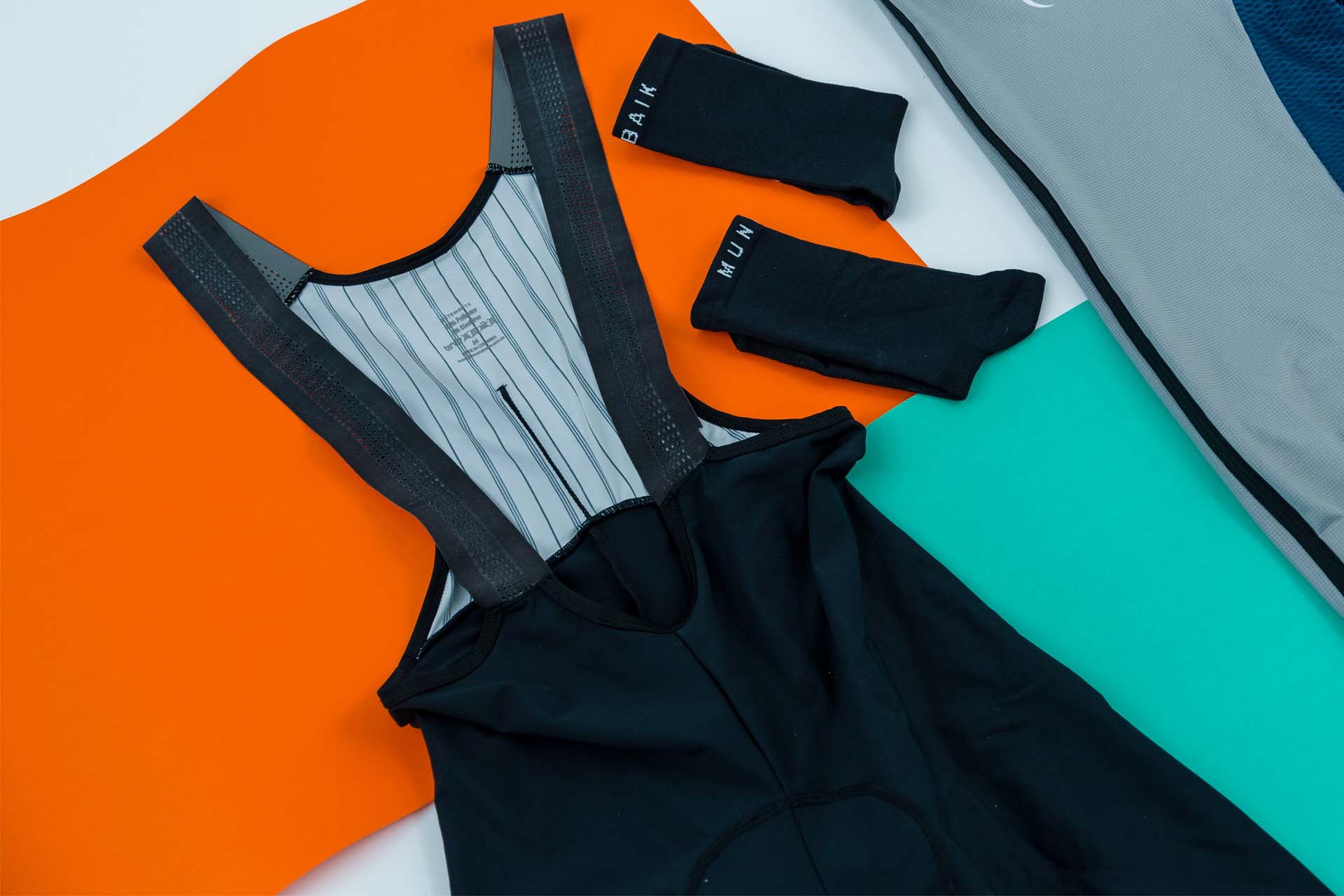 6 Best Cycling Bibs For Men & Women Compared & Reviewed For 2021